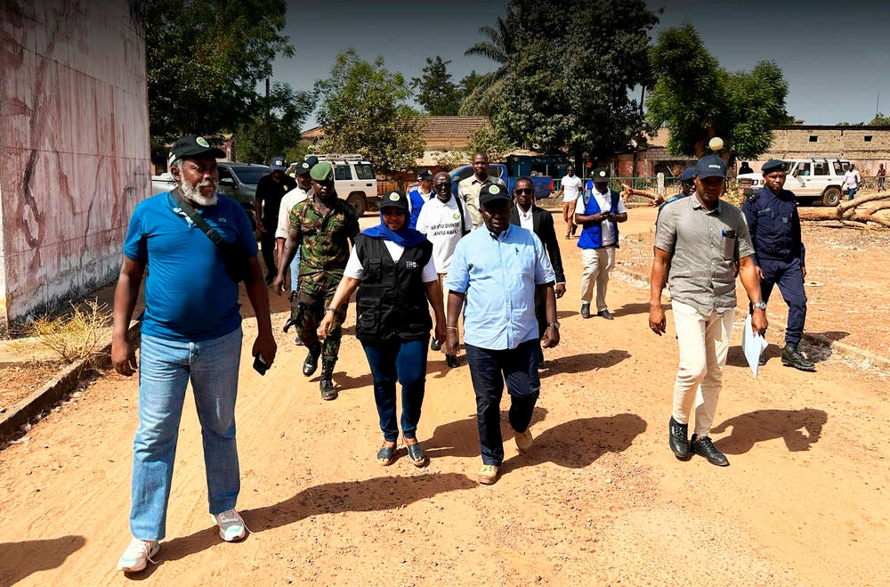 Field visit of the Representative of the United Nations Population Fund (UNFPA) in Guinea-Bissau, the Minister of Economy, Planning and Regional Integration (MEPIR), the representative of the World Bank (WB) in Guinea-Bissau, and the President of the National Statistics Institute (INE)