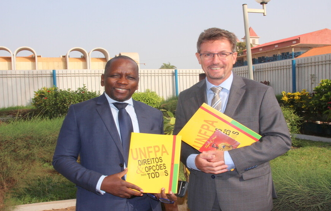 Le ministre de la Santé publique et le représentant de l'UNFPA en Guinée-Bissau